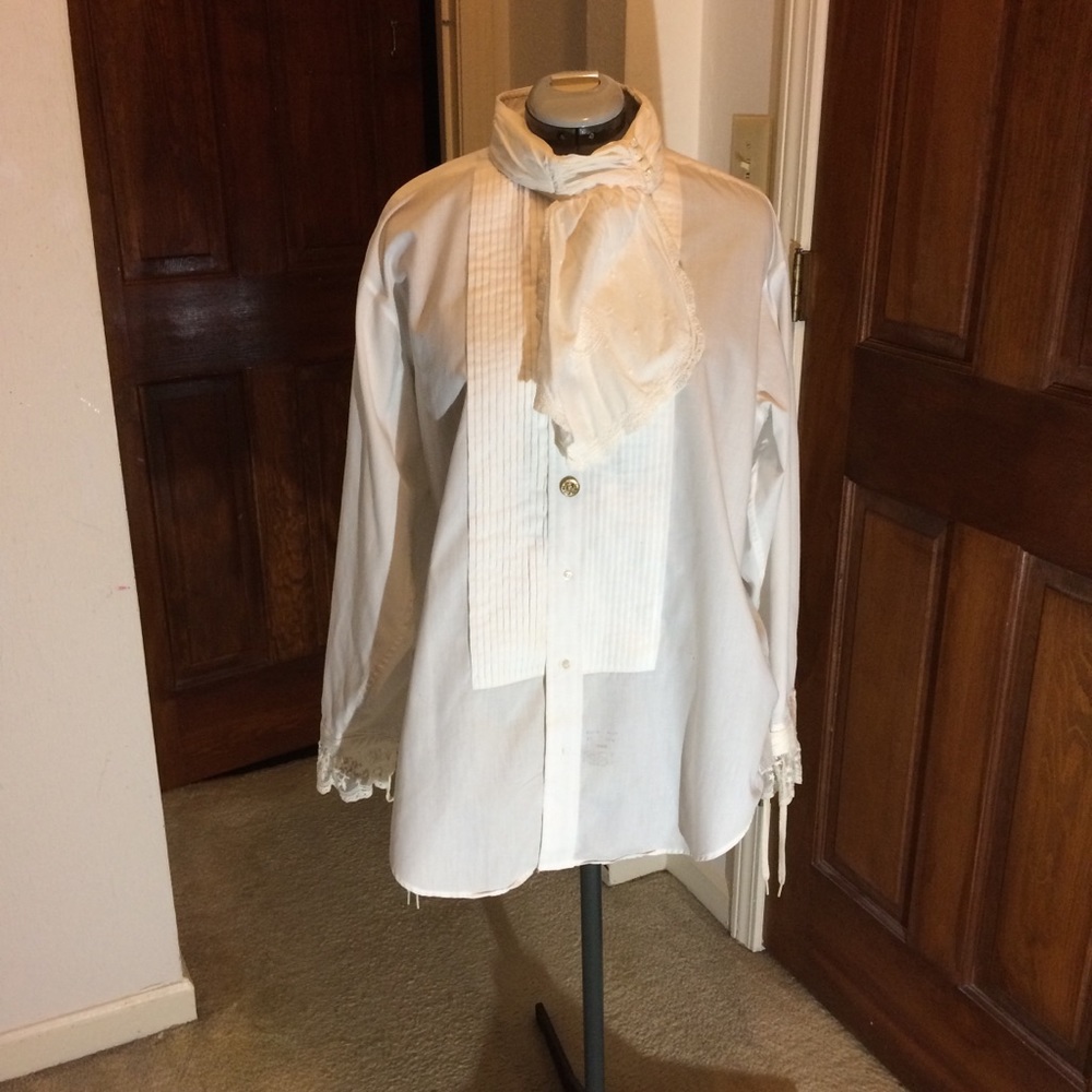 Authentic vintage 70s Men’s Ruffled Shirt